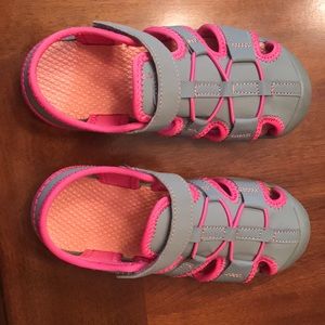 Rugged Outback kids sandals